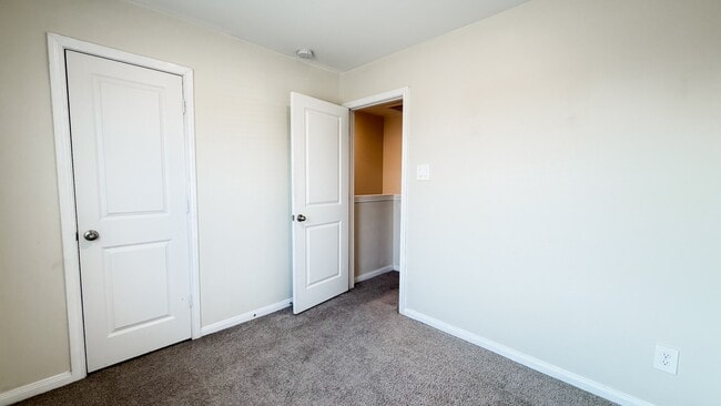 Building Photo - 16451 Jasmine Marie Pl
