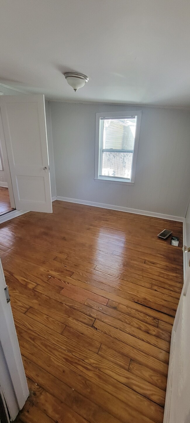 Building Photo - 2653 Harvey Ave