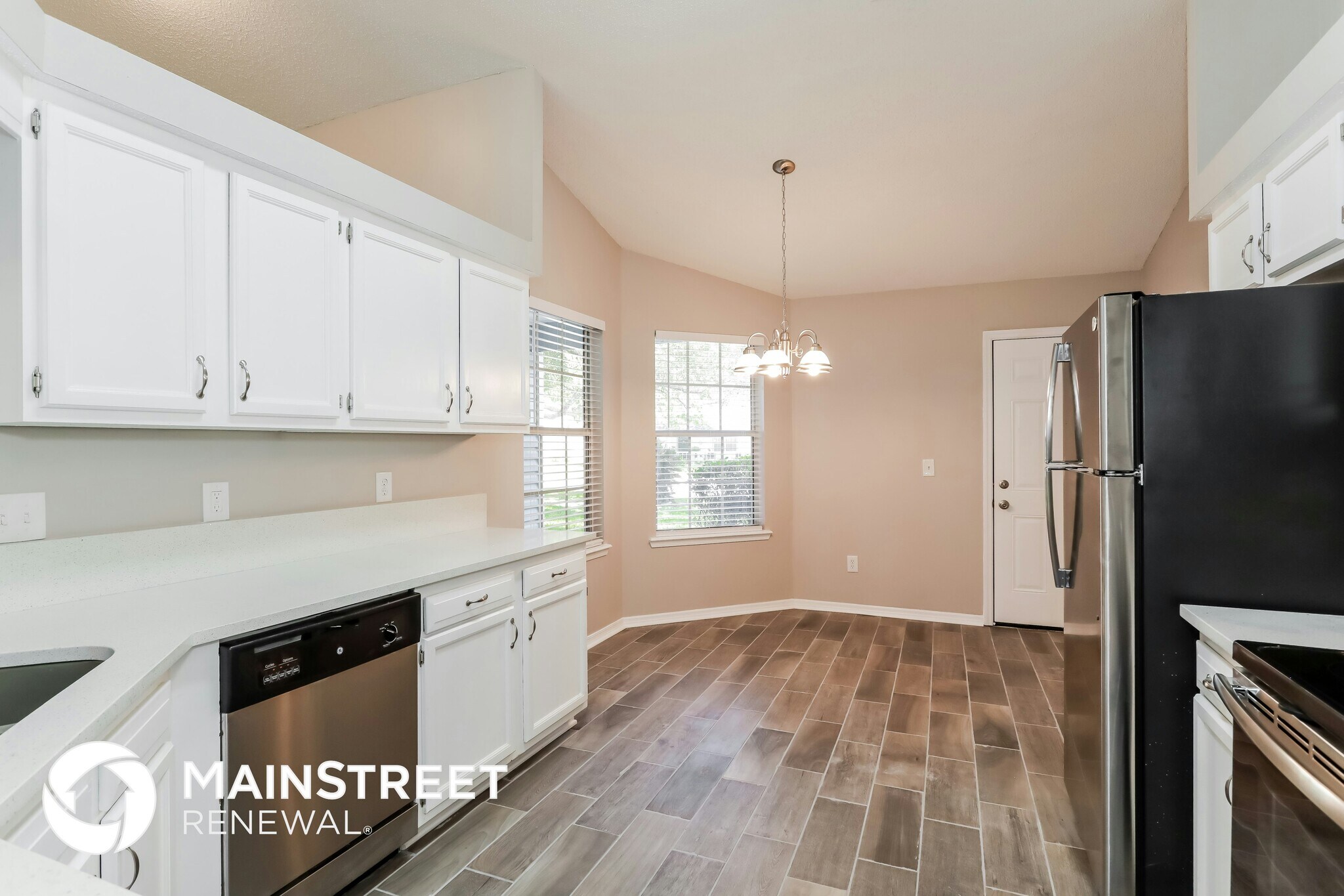 Building Photo - 1312 Cutlass Rd