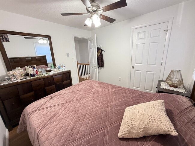 Building Photo - 1338 East St