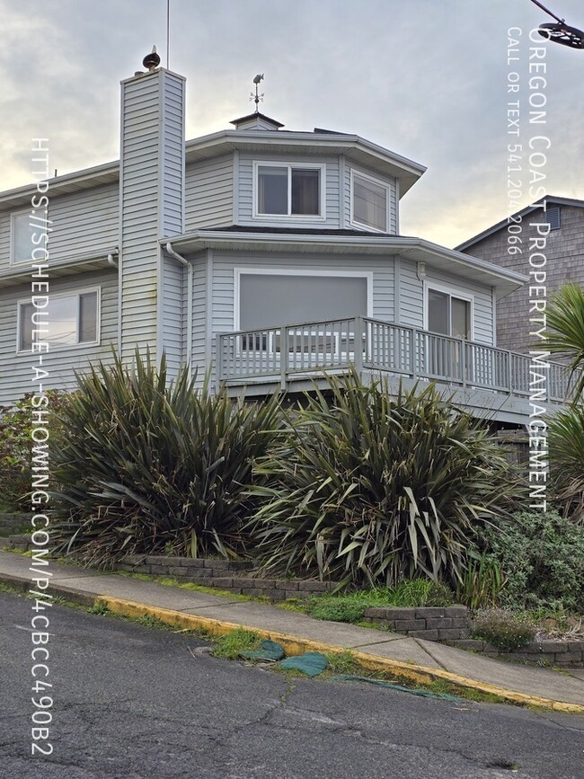 Primary Photo - 2 Bed/1 Bath in SW Newport