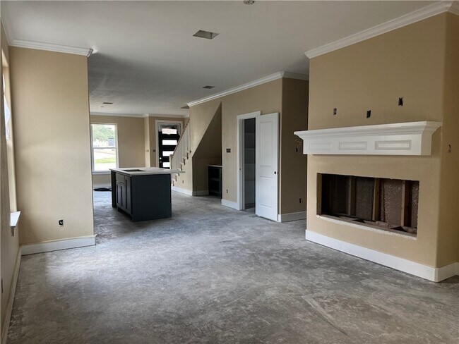 Building Photo - 807 S Coulter Dr