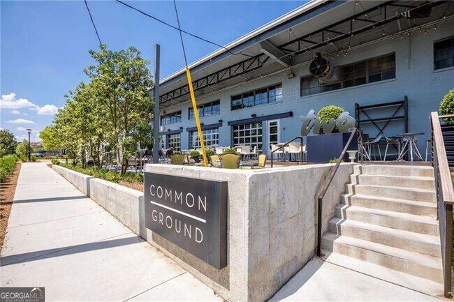 Building Photo - 791 Wylie St SE