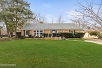 Building Photo - 564 Monmouth Pl