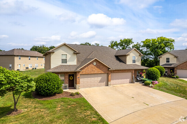 Building Photo - Jenne Hill Townhomes