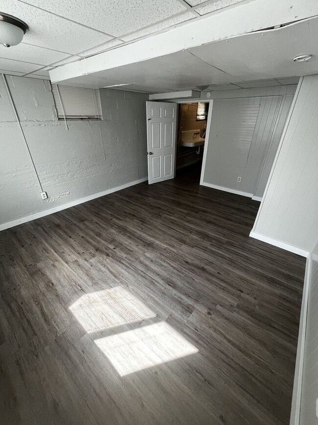 Building Photo - 108 N McKinley Ave
