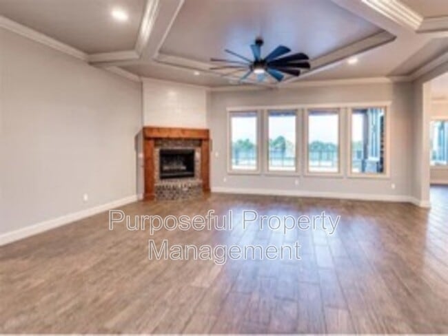 Building Photo - 115 Weaver Rd