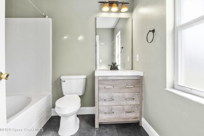 Building Photo - 1091 Slocum St NW