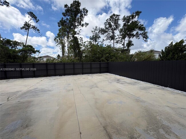 Building Photo - 12948 SW 265th Terrace