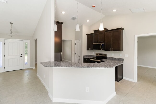 Building Photo - 3525 Rambler Ave