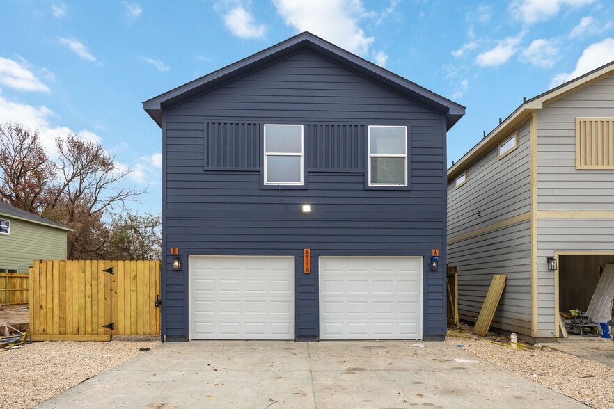 Building Photo - 8114 De Priest St