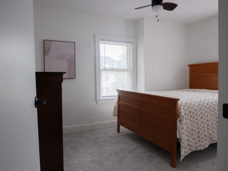 Building Photo - 2580 E 127th St