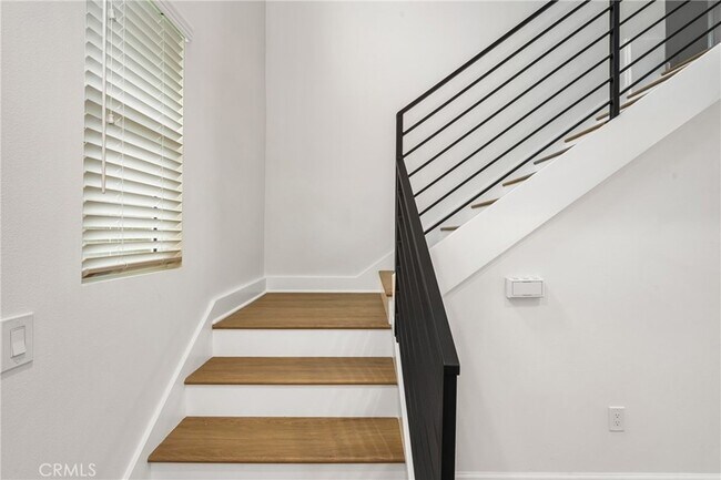 Building Photo - 9282 Winterwood Cir