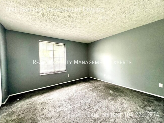 Building Photo - 5120 Speyside Ct