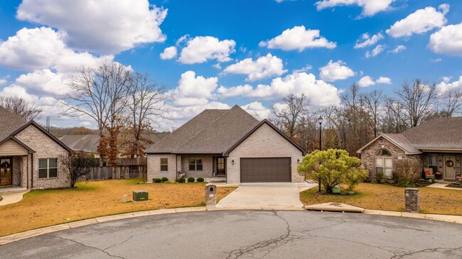 Building Photo - Stunning Sherwood Home in Quiet Cul-de-Sac | Modern Upgrades & Spacious Layout