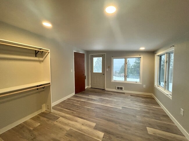 Building Photo - Cozy 1-Bed Cabin on 30 Private Acres – Incredible Views & Outdoor Access