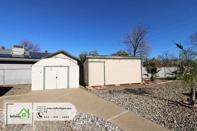 Building Photo - 20231 Margarita Ct E