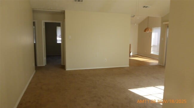 Building Photo - 3822 Newcomen Dr