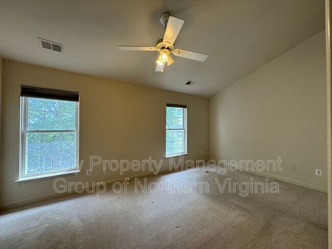 Building Photo - 14004 Madrigal Dr