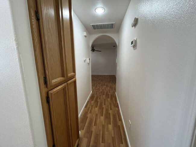 Building Photo - SAC T 1138