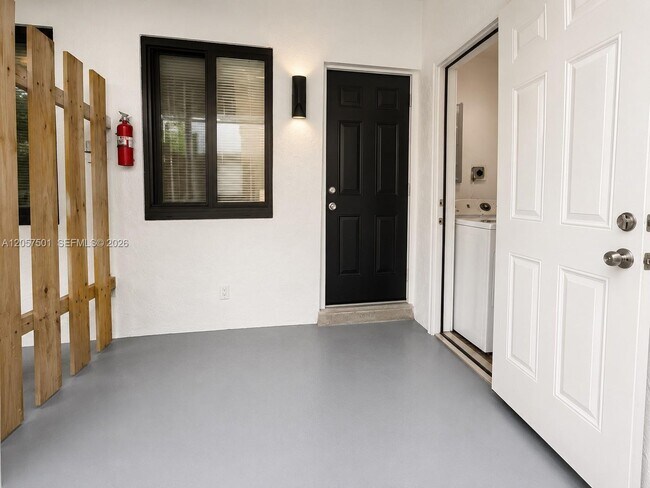 Building Photo - 4804 Garden Ave