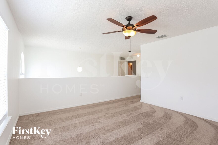 Building Photo - 4123 Woodley Creek Rd