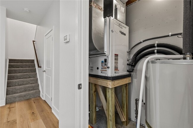 Building Photo - 169 S Union St