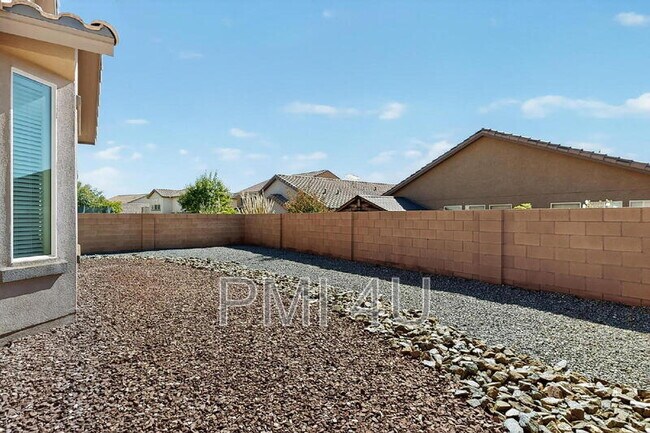 Building Photo - 7110 Overview Rd NE