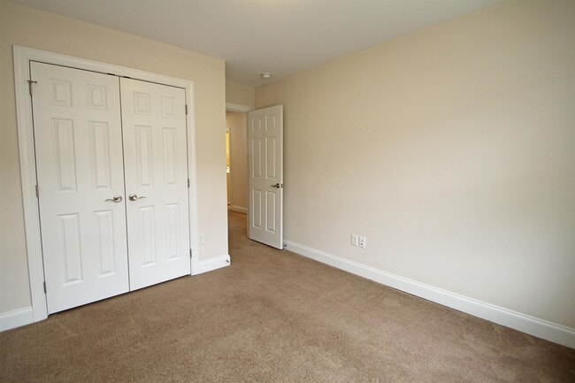 Building Photo - 2213 Lapis Ln