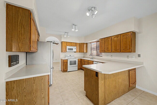 Building Photo - 15643 N 50th St