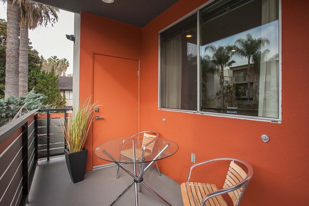 Building Photo - 4632 Vista Del Monte Ave