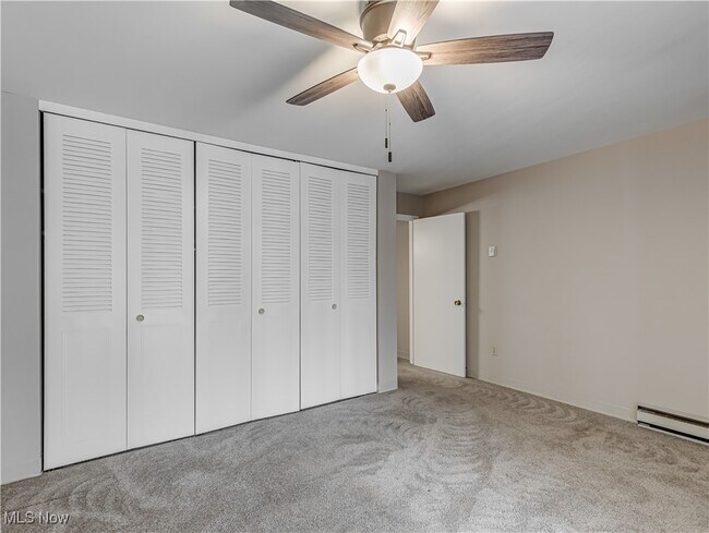 Building Photo - 2331 E Market St