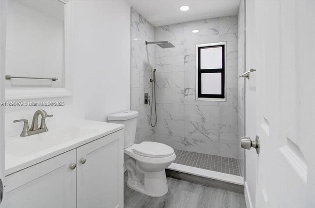 Building Photo - 13885 NW 5th Ave