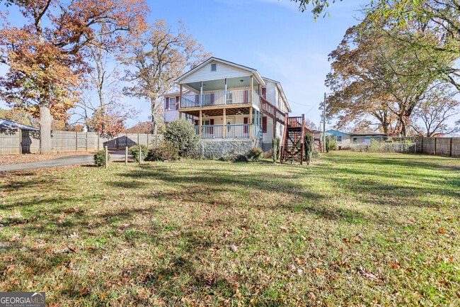 Primary Photo - 492 Pine Rd