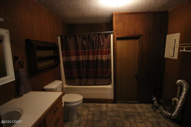 Building Photo - 17254 Hwy CC