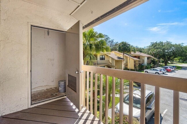 Building Photo - 13135 Chadwick Ct