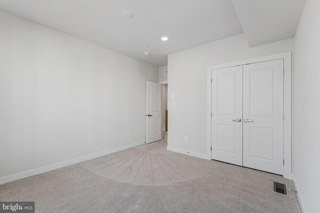 Building Photo - 13270 Woodland Park Rd