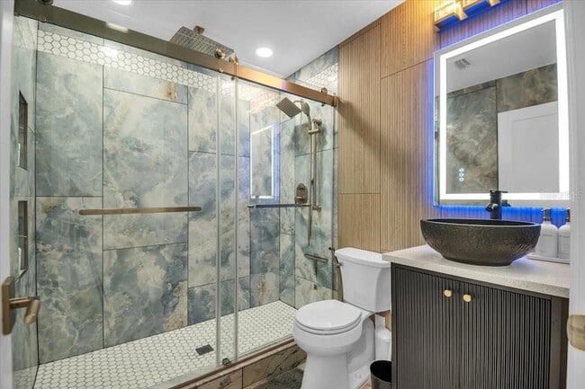 Building Photo - 5624 Cape Leyte Dr