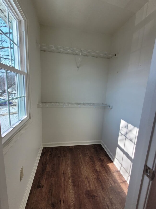 Building Photo - Ephrata Townhome 3 bed 1.5 bath