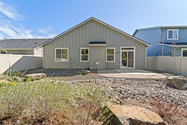 Building Photo - 8581 N Orch Ct