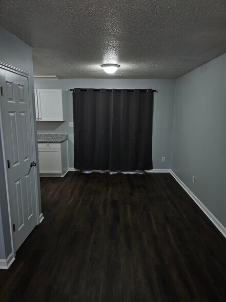 Building Photo - 1610 Gorman St