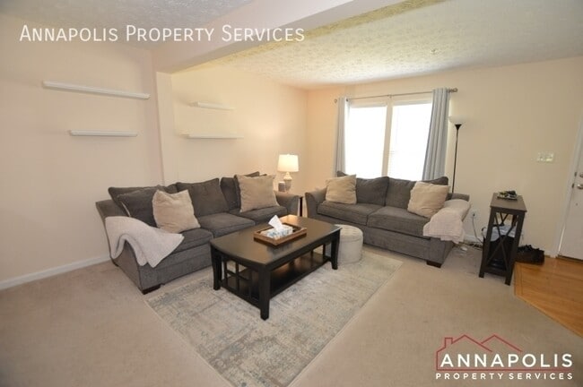 Building Photo - 915 Nanticoke Run Way