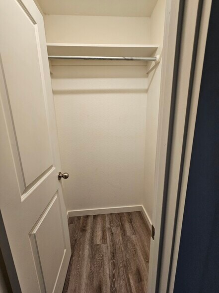 Building Photo - 1710 100th St