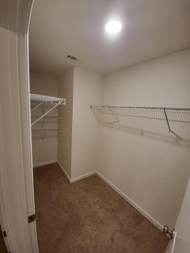 Building Photo - 839 Moorhen Wy