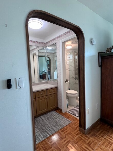 Building Photo - 10300 SW 24th St