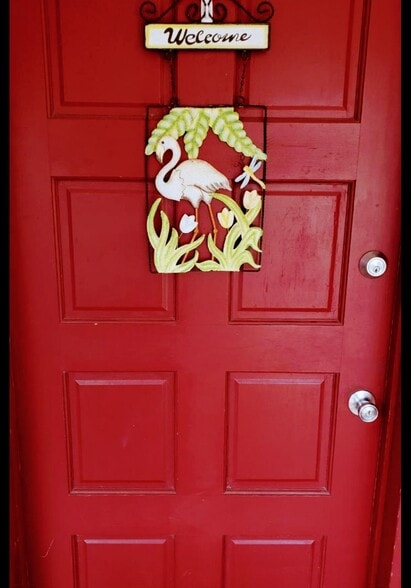 Building Photo - 170 Larchwood Dr