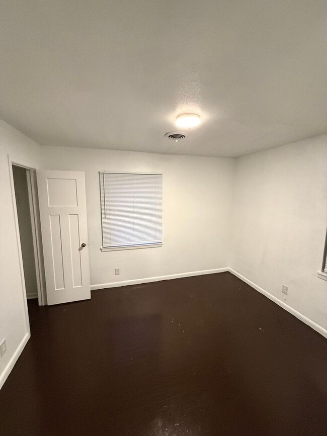 Building Photo - AVAILABLE SOON! *MORE PHOTOS COMING SOON*