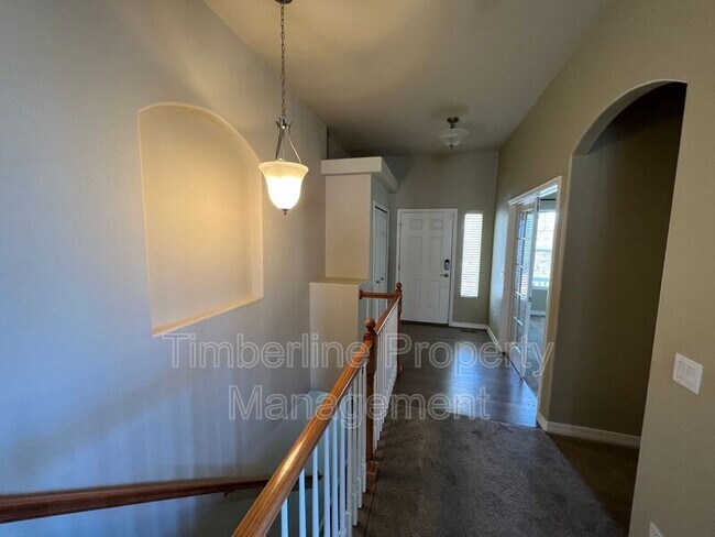 Building Photo - 9914 Red Sage Dr