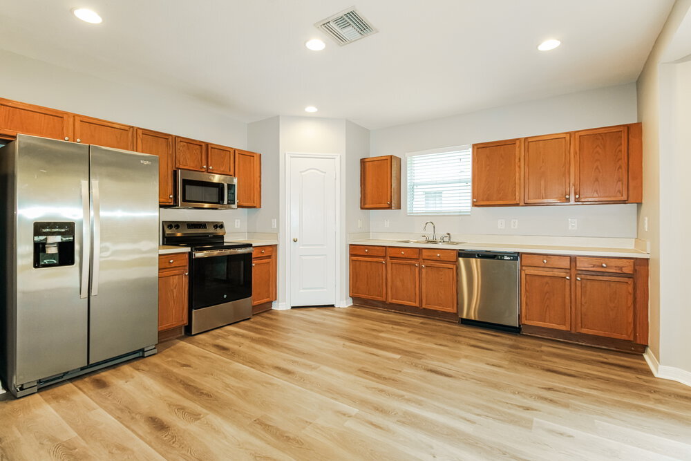 Building Photo - 10138 Perthshire Cir