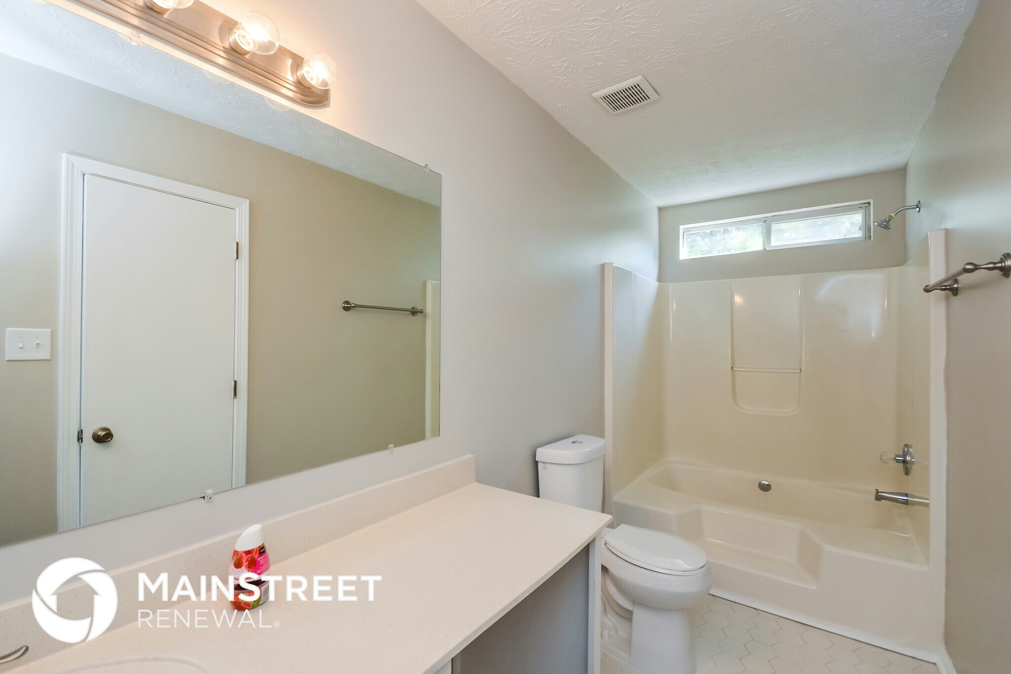 Building Photo - 634 Ridge Way